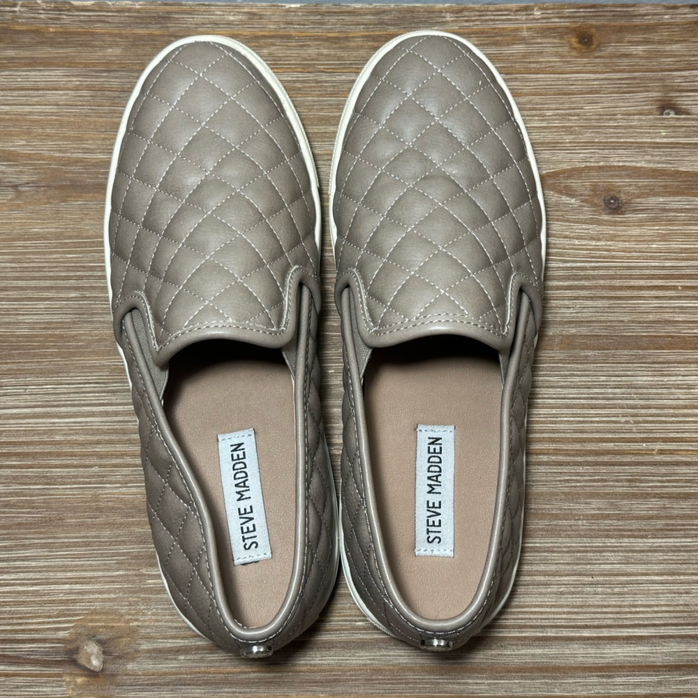 Steve Madden - Taupe Ecentricq Quilted Pattern Slip On - 9M